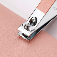 Kit de Manicura y Pedicura de 7 Piezas con Cortaúñas y Tijeras, con Bolsa de Cuero Colorida, Herramientas Profesionales para el Cuidado de las Uñas