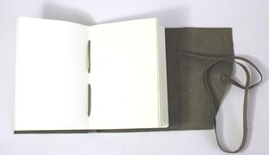 Cuaderno de Tapa Dura de Cuero Hecho a Mano Ecológico de la Marca Camelon Exports, de la India, para Estudiantes, Hombres y Mujeres, Ideal para Regalo - Product Image 3