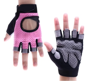 Anti <b>Slip</b> Fitness Workout Gloves <b>Half</b> Finger Breathable Padded Gym Gloves Weightlifting Exercise Palm Protector - Product Image 3
