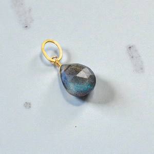 Colgante de Cuarzo Melón Facetado Natural con Baño de Plata y Alambre, Gema Verde, Amuleto de Joyería Religiosa - Product Image 2