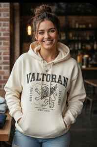 Sudadera con Capucha Elite Valtoran Heritage Griffin – Felpa Gruesa Crema Premium, Diseño Detallado de Arte Lineal Mitológico y Tipografía Arqueada - Product Image 1