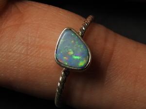 Anillo de Ópalo Doble Australiano con Engaste Clásico en Plata de Ley 925, Talla 5US, Hecho a Mano, Regalo de Boda y Fiesta para Ella, Joyería MS - Product Image 4