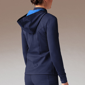 Chaqueta Sanitaria Azul Marino para Mujer con Cremallera y Bolsillos, Diseño para Uso Hospitalario, Tejido de Poliéster de Punto, Detección de Agujas - Product Image 2