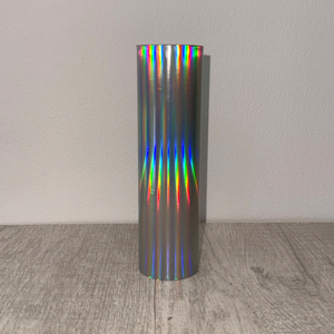 Lámina de Estampado en Caliente Holográfica Plateada Premium, Efecto Arcoíris Láser, Película de Transferencia de Calor Multicolor Reflectante y Duradera en Rollo - Product Image 1