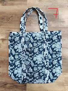 กระเป๋าโท้ทผ้าฝ้ายพิมพ์ลายบล็อกอินเดียสำหรับผู้หญิง สไตล์โบฮีเมียน วินเทจ ทำมือ ซักได้ ใช้ได้ทุกวัน กระเป๋าสะพายไหล่ กระเป๋าใส่ของ - Product Image 2