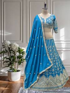 Tenue ethnique traditionnelle indienne pour Diwali et mariages, en tissu filet papillon, avec broderie lourde et sequins, Lehenga Choli - Product Image 6