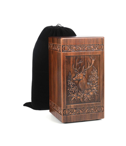 Urnes funéraires en bois pour adultes, urnes de crémation artisanales en bois poli, urnes funéraires à bas prix - Product Image 1