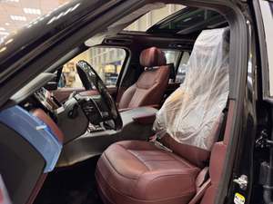 Used 2025 Land Rover <b>Range</b> Rover AUTO'BIOGRAPHY P530 DIY OEM 3-Year Warranty - Product Image 3