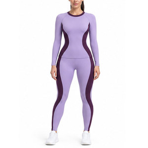 Traje de compresión deportivo personalizado para mujer, ropa de entrenamiento de alta elasticidad para gimnasio, correr, hacer ejercicio y ropa deportiva al por mayor - Product Image 1