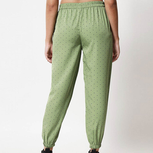 Pantalons de survêtement décontractés pour femmes avec un design confortable pour les séances de sport, les activités de plein air et le port quotidien - Product Image 3