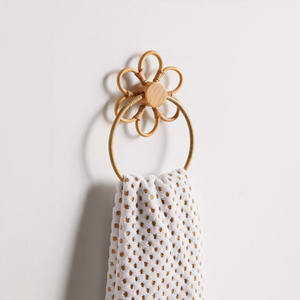 Porta toallas de mano para baño, de ratán natural, con forma de flor, para colgar en la pared. - Product Image 2