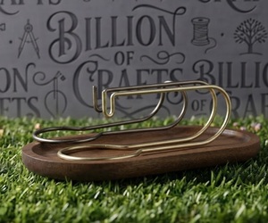 Soporte Horizontal Invertido Moderno para Incienso, de Madera de Nogal Premium y Metal, para Palo Santo y Salvia a Granel - Product Image 1