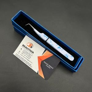 แหนบปลายแหลมและสลักโลโก้แหนบต่อขนตา90องศาพิมพ์ลายหินอ่อนแบบกำหนดเอง - Product Image 3