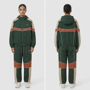 Conjunto Deportivo Cortavientos Negro Sólido para Niños - Traje de 3 Piezas de Poliéster para Correr, Diseño Personalizado, Fabricante Mayorista - Product Image 3