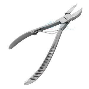 <b>Surgical</b> <b>Bone</b> Cutter Strong Metal <b>Bone</b> Cutter Smooth Operation <b>Bone</b> Cutter Quality <b>Instrument</b> <b>Bone</b> Cutter - Product Image 2