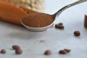 กาแฟโรบัสต้าบริสุทธิ์แบบสเปรย์ดรายสำหรับผู้ผลิตเครื่องดื่ม รสเปรี้ยวและขม บรรจุภัณฑ์แบบยืดหยุ่น - Product Image 3