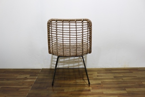 Chaise de salle à manger moderne en rotin tressé avec base en aluminium robuste, mobilier d'extérieur imperméable pour villa et parc - Product Image 3