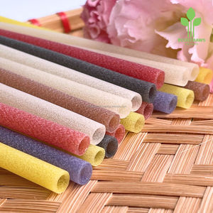 Pajitas sostenibles para bebidas hechas de arroz que ofrecen un sabor neutro y un rendimiento confiable al beber. - Product Image 2