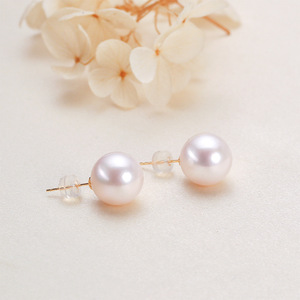 Pendientes de Oro de 18K con Perlas de Agua Dulce Edison Blancas de 11-12mm Redondas con Imperfecciones Incluidas - Product Image 3