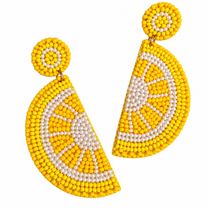Boucles d'oreilles pendantes artisanales brodées en forme de tranches de citron avec perles jaunes et blanches, boucles d'oreilles fantaisie en forme de fruits d'agrumes, vente en gros, mode - Product Image 1