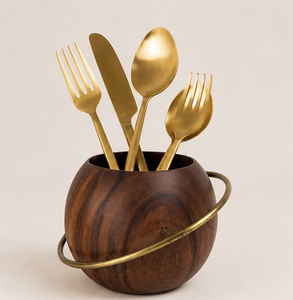 Porte-couverts et organisateur de cuisine multifonctionnel en bois Saturne Céleste fait main avec accent en laiton – Support durable - Product Image 2