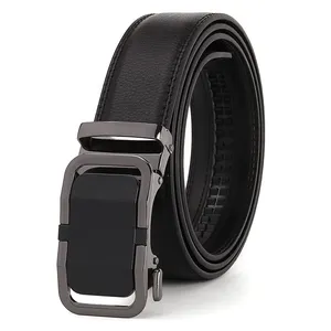 Cinturón de Cuero Clásico para Hombre, Cinturón de Cintura Duradero de Primera Calidad, Adecuado para Uso Formal e Informal - Product Image 1