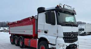 Produit TOP d'occasion : Camion benne basculante Arocs 3253 LK 8x4*4 + 3WAY TIPPER, parfaitement entretenu - Product Image 4
