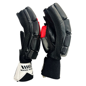 Guantes de Bateo de Cricket Mannu Sports Predator Edge, de Cuero, Ligeros, con Logotipo Personalizado, Unisex, de Alta Calidad - Product Image 1