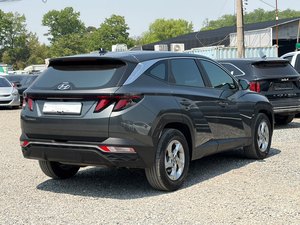 รถ SUV สีเทา มือสอง 5 ที่นั่ง เกียร์อัตโนมัติ พวงมาลัยซ้าย มาตรฐานยูโร 6 พร้อมกล้องมองหลัง - Product Image 2