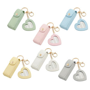 Porte-rouge à lèvres suspendu en cuir PU personnalisé avec miroir en forme de cœur, mini étui de rangement pour maquillage pour femmes - Product Image 2