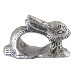 Servilletero de conejo fundido hecho a mano, decoración de Pascua, servilleteros personalizados, anillos de tejido Premium ligeros, estilo americano - Product Image 1