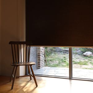 ม่านปรับแสงแนวตั้ง CHANGANE Viana Dreamy แบบติดตั้งในตัว ผ้าโพลีเอสเตอร์ทันสมัย กันแสงได้ดี ให้ความรู้สึกอบอุ่น ปรับได้ ให้ลุคสะอาดตา เนื้อผ้านุ่ม สร้างบรรยากาศอบอุ่น - Product Image 2