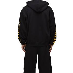 Sweat à capuche zippé personnalisé avec logo pour homme, en molleton de coton épais, style streetwear, impression sur les manches, livraison directe d'usine - Product Image 3