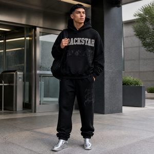 เสื้อสเวตเชิ้ตคอเต่าผ้าฟลีซโลโก้ Trackstar สำหรับผู้หญิง ทรงโอเวอร์ไซส์ ไหล่ตก สไตล์ลำลอง สตรีทแวร์ ODM TS-MN-023 ผู้ผลิตส่งออก - Product Image 2