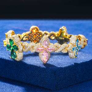 Bracelet de luxe pour femme plaqué or 22 carats avec fleur en zircon et pierre rouge taille marquise sertie clos, bijoux de soirée - Product Image 4