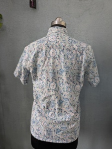 Chemise d'été florale en popeline pour homme, personnalisée, à manches courtes, imprimée, décontractée, boutonnée, séchage rapide, écologique, vente en gros - Product Image 6