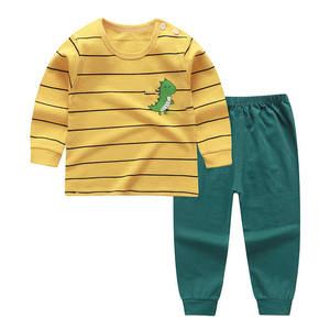 Ensembles d'été pour enfants personnalisés, mignons et confortables, 100% coton respirant, chemises et shorts. - Product Image 3