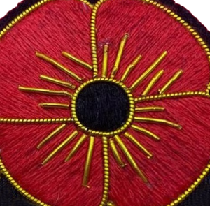 Insignias Bordadas a Mano con Hilo Metálico, Insignia Bordada con Hilo de Primera Calidad en Tela Twill a un Precio Muy Bajo y Diseño Único, Servicio OEM - Product Image 5