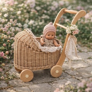 Corralito de Mimbre Creativo para Muñecas, Porta Muñecas para Niños, Diseño Escandinavo, Duradero, Fácil de Montar, Embalaje Estándar - Product Image 2