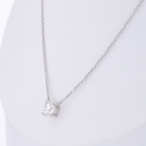 Collier avec pendentif solitaire minimaliste en diamant de laboratoire rond, en or jaune, rose et blanc massif, ou en argent sterling - Product Image 3