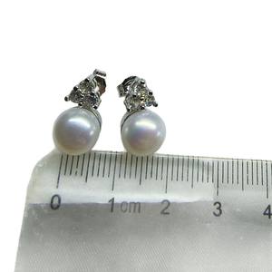 Boucles d'oreilles en perles d'eau douce de 8 à 9 mm pour femmes avec incrustation de zircon à 3 étages tendance, accessoires en verre trempé - Product Image 4