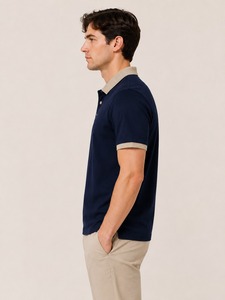 เสื้อโปโลผ้าฝ้ายคลาสสิก 240 GSM เนื้อผ้านุ่ม สวมใส่สบาย เหมาะสำหรับทุกวัน แฟชั่นผู้ชาย รับผลิตแบบ OEM แบรนด์ส่วนตัว โรงงานผู้ผลิต - Product Image 4