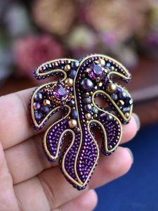 Broche de Animales Bordado a Mano con Cuentas, Pin Artístico de Moda para Mujer, Broche de Lujo con Bordado a Mano con Cuentas, Diseño Premium - Product Image 5