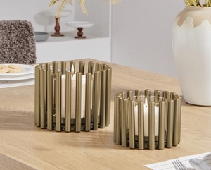 Porte-bougies modernes en métal doré avec insert cylindrique en verre, lanternes votives pour la décoration de table contemporaine - Product Image 3