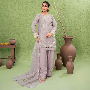 ชุดคามีซสำเร็จรูปคุณภาพพรีเมียมจากดีไซเนอร์ชื่อดังสำหรับผู้หญิง พร้อมผ้าเฟอร์ชิ ชัลวาร์ ผ้าออร์แกนซ่า สไตล์ปากีสถาน - Product Image 1