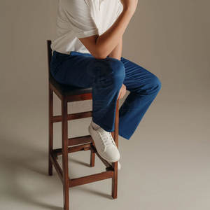 Colección de Ropa Urbana de Alta Calidad para Hombre, Pantalones Chino Modernos de Corte Ajustado, Tela Transpirable, Perfectos para Atuendos Casuales - Product Image 4