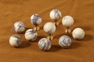 Poignées de tiroir et de porte de commode en marbre poli fait main, design optimal, couleur naturelle, imperméables, résistantes à l'usure, décoratives - Product Image 4