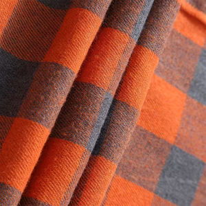 Veste en laine à capuche pour homme avec boutons en corne, logo frontal, une poche, coton et polyester, service OEM, vente en gros - Product Image 5