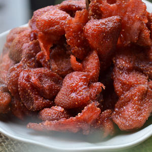 Fraises séchées au goût aigre d'ingrédients de qualité supérieure de haute qualité dans un emballage sous vide en vrac Créations culinaires pour élever les recettes - Product Image 3