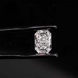 Diamante Radiante Cultivado en Laboratorio 1CT D VS1 Certificado IGI CVD 3EX Corte Excelente Proveedor Mayorista para Compradores Internacionales de Diamantes - Product Image 2